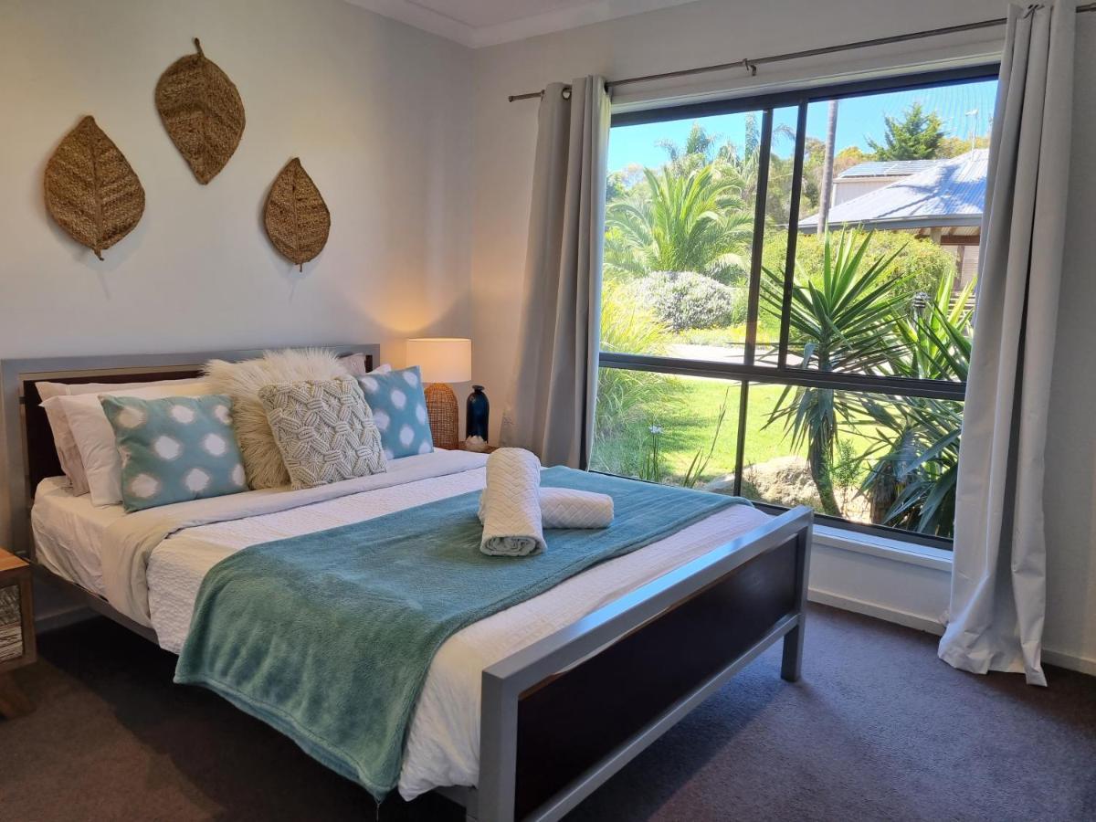 Island Cove Villas Cowes Exterior photo
