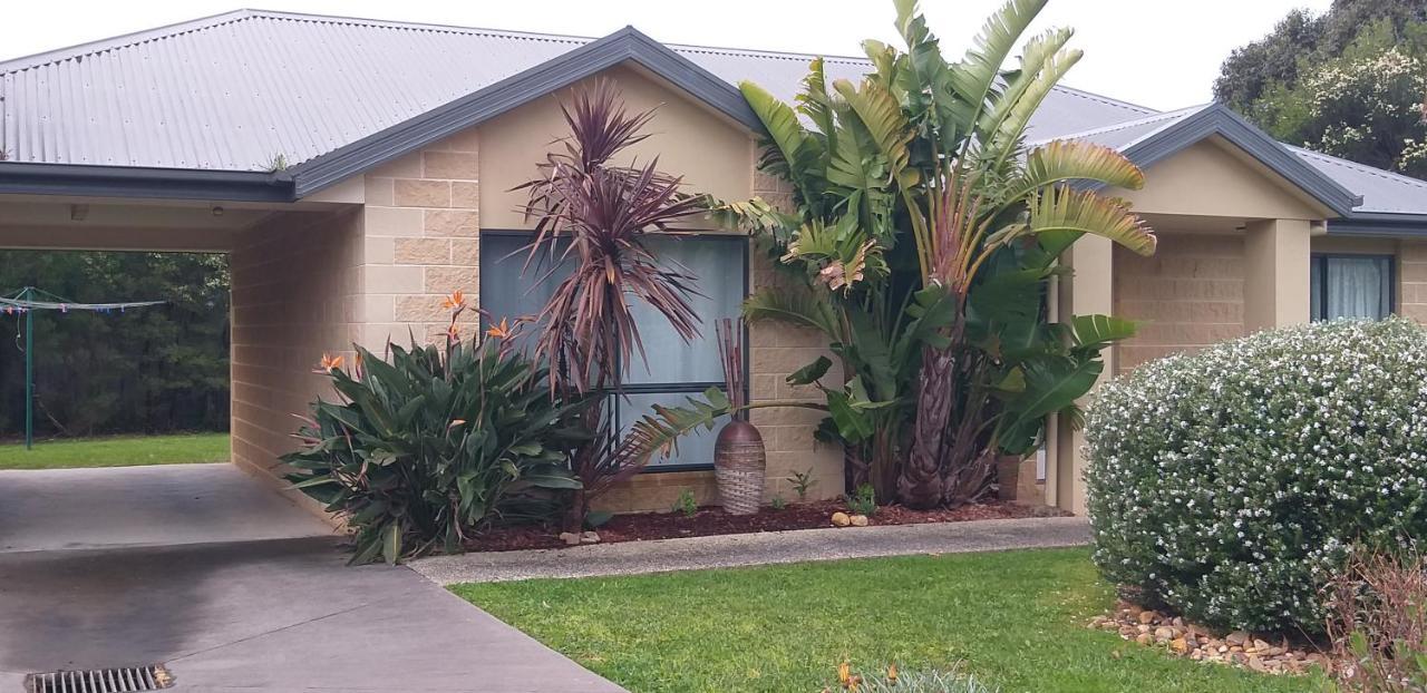 Island Cove Villas Cowes Exterior photo